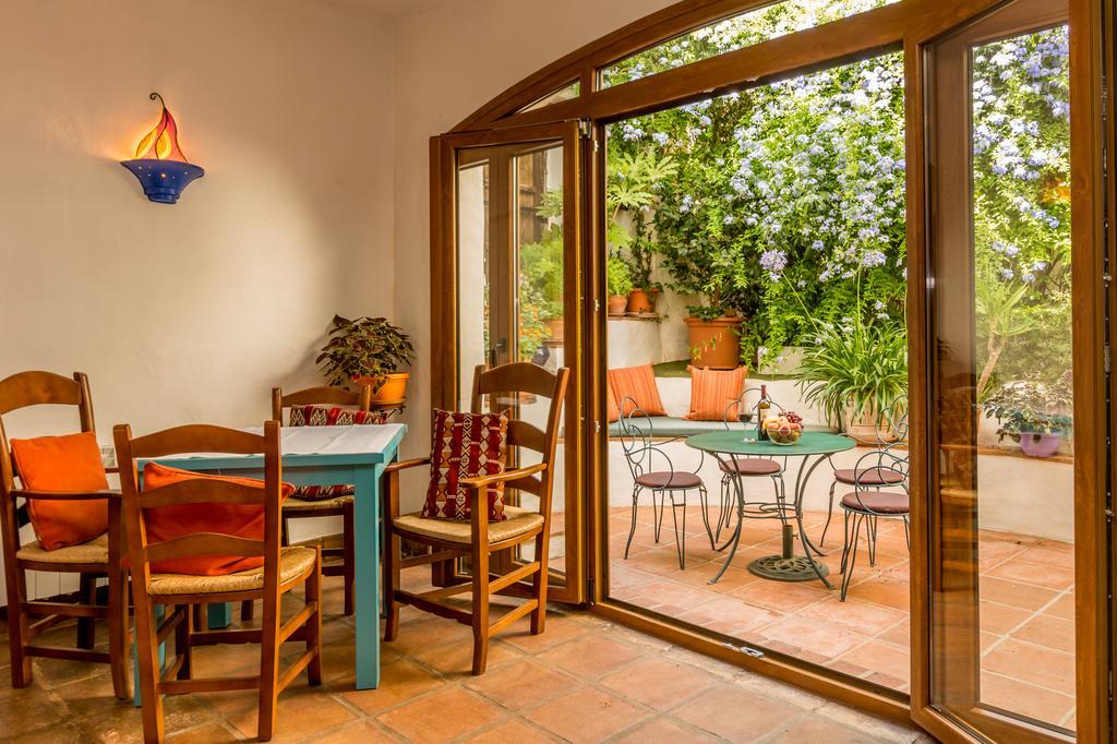 Hotel Los Castanos (Adults Only) Картахима Экстерьер фото