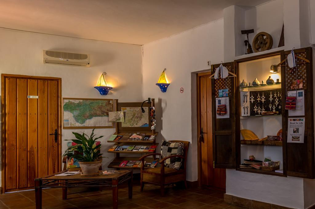 Hotel Los Castanos (Adults Only) Картахима Экстерьер фото
