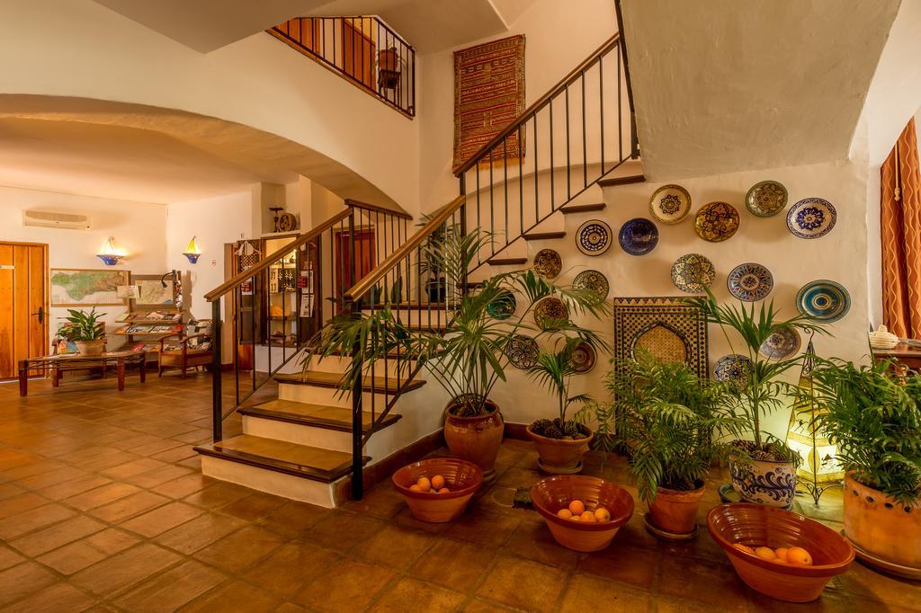 Hotel Los Castanos (Adults Only) Картахима Экстерьер фото