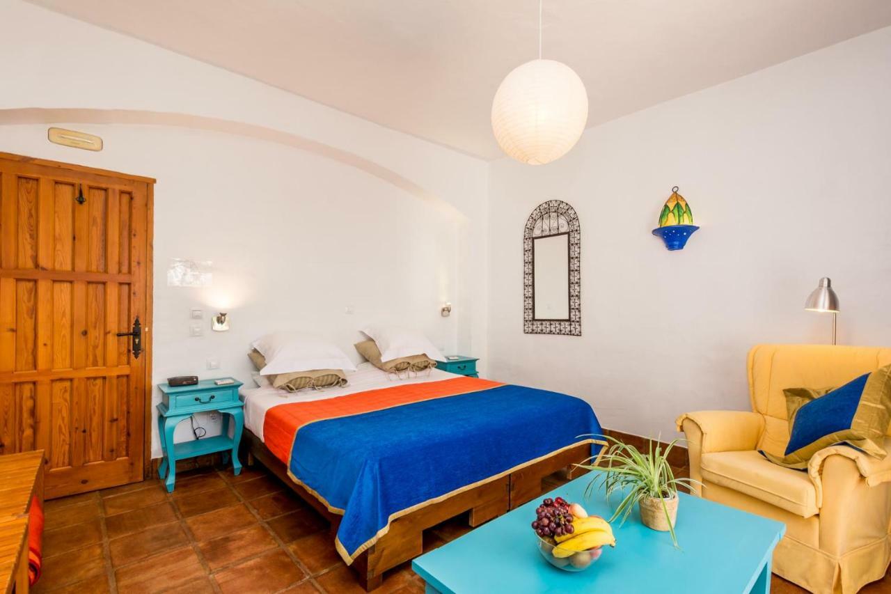 Hotel Los Castanos (Adults Only) Картахима Экстерьер фото